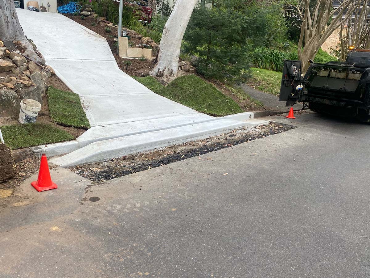 Before image of an Asphalt Crossover Edge Repair for Landscape Excellence in Longueville, New South Wales